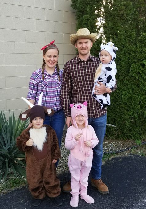 We made these farmer and farm animal costumes from last minute thrift store finds! Pig, cow, and goat. Farmer Woman Costume, Toddler Farm Animal Costumes, Farm Animal Group Costumes, Farm Costumes For Adults, Farm Animal Costumes For Kids, Farm Themed Halloween Costumes, Farmer And Animals Halloween Costume, Farmer Outfit Women Costume, Cow Family Halloween Costumes