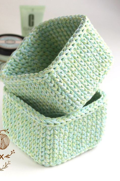 Crochet Basket Pattern Free Worsted, Crochet Square Box Free Pattern, Small Crochet Basket Pattern, Crochet Square Baskets Free Patterns, Crochet Box Pattern Free, Square Crochet Basket Pattern Free, Crochet Square Basket Pattern Free, Large Crochet Basket Pattern Free, Square Crochet Basket Pattern