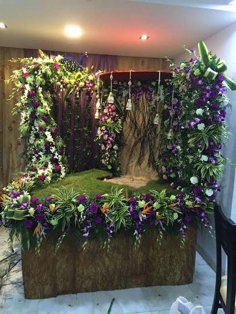 Jungle Ganpati Decoration, Forest Ganpati Decoration, Ganpati Bappa Invites, Jungle Theme Ganpati Decoration Ideas, Jungle Theme Ganesh Decoration, Ganpati Decoration With Plants, Forest Theme Ganpati Decoration, Aesthetic Ganpati Decoration, Bappa Decoration Ideas