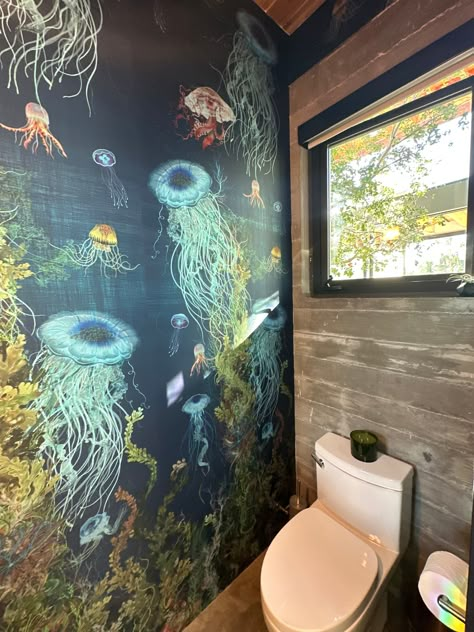 Mural Art Bathroom, Ocean Wall Mural Painting Diy, Ocean Wall Mural Painting, Bathroom Panels Wall, Deep Ocean Bathroom, Underwater Mural Painting, Ocean Mural Bedroom, Deep Sea Bathroom, Bathroom Mural Ideas