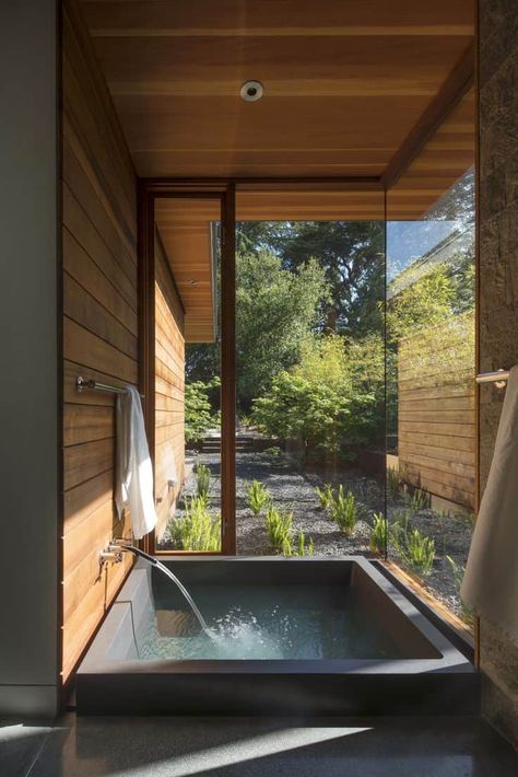 19 Japanese Soaking Tubs That Bring the Ultimate Comfort Japanese Style Deep Bath, Japanese Plunge Bath, Home Onsen Japanese Bathroom, Japanese Soaking Tubs Outdoors, Onsen Style Bathroom, Step Down Bathtub Sunken Tub, Deep Soaking Tub Master Bath, Pigeon Bathroom, Japanese Shower Room