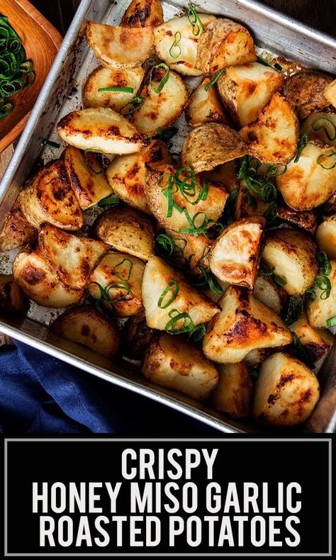 Asian Side Dishes, Garlic Roasted Potatoes, Crispy Garlic, Roasted Potato Recipes, Asian Vegetables, Vegetable Side Dishes Recipes, Side Dishes Recipes, Asian Inspired Recipes, Goulash