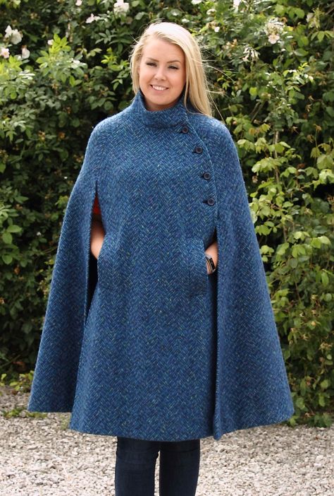 Harriet Hoot Vintage Jimmy Hourihan Boru Cape Poncho Pattern Sewing, Poncho Design, Cape Fashion, Blue Cape, Poncho Pattern, Capes For Women, Fashion Sewing Pattern, Crochet Poncho, Beautiful Crochet