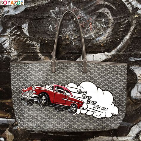 Hand Painted Pop Art by Boyarde Messenger #LouisVuitton #LibertyLondon #Hermes #Hermes Birkin #Goyard #Boyarde #handpainted #FashionAndArt #pimpmybag #churchill Goyard Painted Bags, Leather Painting, Goyard Handbags, Painted Handbag, Leather Goodies, Shirt Painting, Dolce And Gabbana Handbags, Handpainted Bags, Horse Illustration