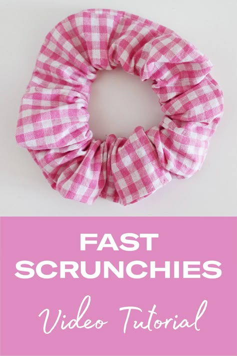 Making Hair Scrunchies, Making A Scrunchie, Homemade Scrunchies How To Make, How To Make Hair Scrunchies Tutorials, Sewing Hair Scrunchies, Scrunchie Tutorial How To Make, Scrunchie Sewing Tutorial, Scrunchie Diy Free Pattern, How To Make A Scrunchie Video