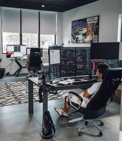 30 Best Trading Desk Setup Ideas You Should Check Stock Trader Office Interior Design, Desk Setup Multiple Screens, Forex Trading Desk Setup, Multiple Screen Desk Setup, Traders Desk, Day Trading Setup, Trading Desk Setup, Traders Office, Trader Office