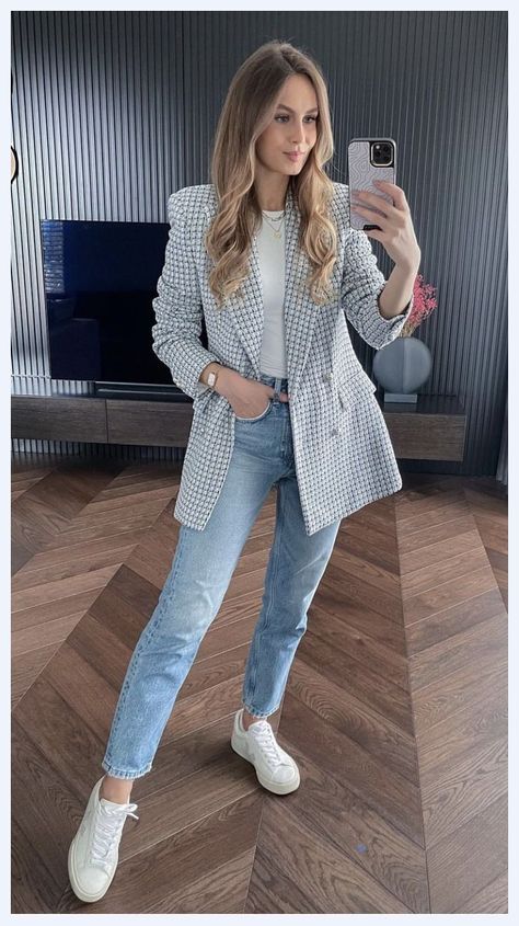 Ținute Business Casual, Elegantes Business Outfit, Smart Casual Women Outfits, Elegantes Outfit Damen, Smart Casual Work Outfit, Smart Casual Women, Casual Work Outfits Women, Mode Costume, Office Outfits Women