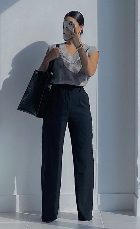 Cute Professional Outfits, Fashionable Work Outfit, Cute Work Outfits, Professional Outfits Women, Business Outfits Women, Stylish Work Attire, Business Casual Outfits For Women, Business Casual Outfits For Work, Classy Work Outfits