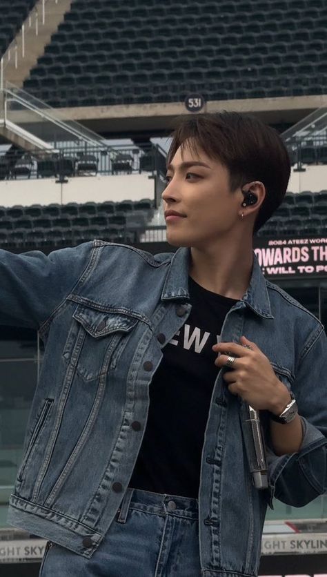 Oh Captain My Captain, Captain My Captain, Hongjoong Ateez, Fangirl Problems, Boyfriend Wallpaper, Song Min-gi, Concert Shirts, The Boy Is Mine, Kim Hongjoong