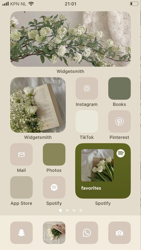 Aesthetic Ios Wallpaper, Ios Wallpaper Aesthetic, Wallpapper Iphone, Ios Setup, Lockscreen Ios, Cute Home Screens, Wallpaper Ios, Ios Wallpaper, Custom Ipad