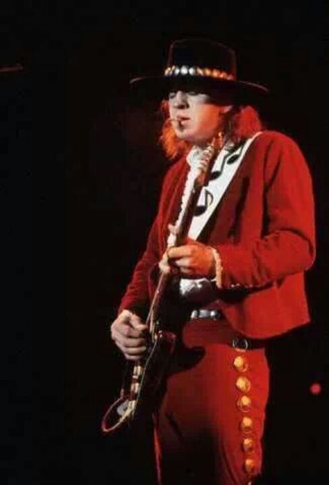 Red suit Srv Guitar, Stevie Ray Vaughan Guitar, Houston Astrodome, Steve Ray Vaughan, Stevie Ray Vaughn, Buddy Guy, Ray Vaughan, In The Zone, Extraordinary People