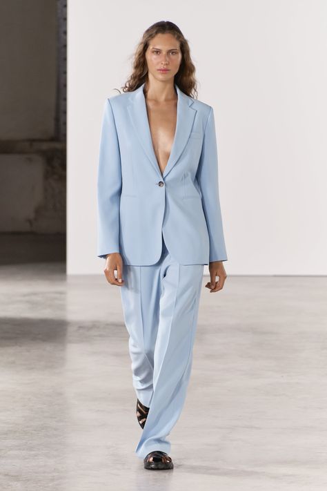 What Not to Buy From Zara, According to Our Editors | Who What Wear UK Cut Blazer Outfit, Zara Suits Women, Sky Blue Suit, Light Blue Suit, Zara Suits, Light Blazer, Cut Blazer, Pretty Blouses, Classic Jacket