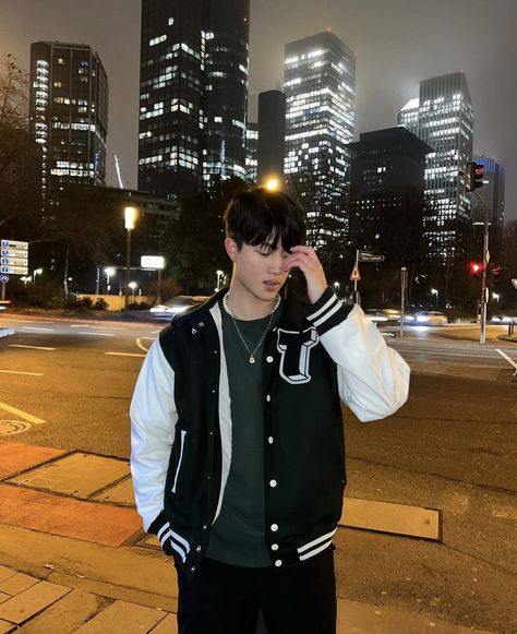 Varsity Jacket Outfit Aesthetic Korean, Varsity Jacket Outfit Korean Men, Varsity Jacket Outfit Mens, Designer Presentation, Mens College Fashion, Shadow Pics, Baseball Jacket Outfit, Men Aesthetic Outfits, Fashion Cowok