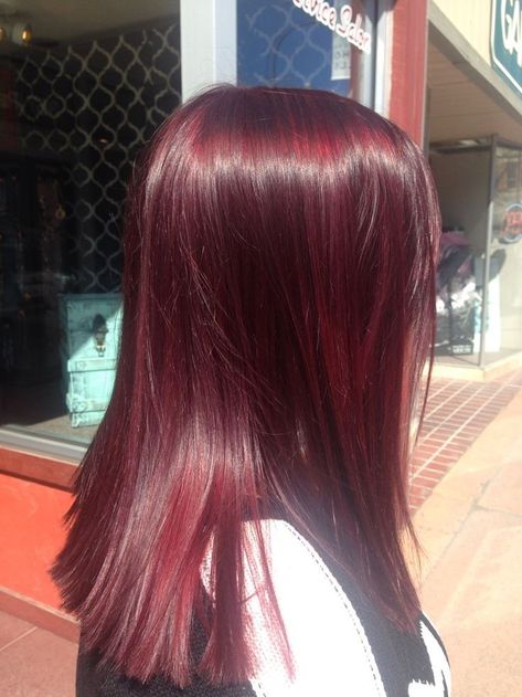 Red hair💌♡°
Cabello rojo💌♡° Cherry Red Hair, Wine Red Hair, Red Hair Inspo, Wine Hair, Cherry Hair, Hair Color Streaks, Dyed Hair Inspiration, Hair Streaks, Pretty Hair Color