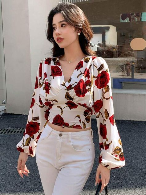 Satin Top Design, Crop Top Sleeves Design, Beautiful Tops For Women, Long Tops Designs For Jeans, Birthday Tops For Women, Colorful Vibes, Red Floral Top, Printed Crop Top, London Fashion Weeks