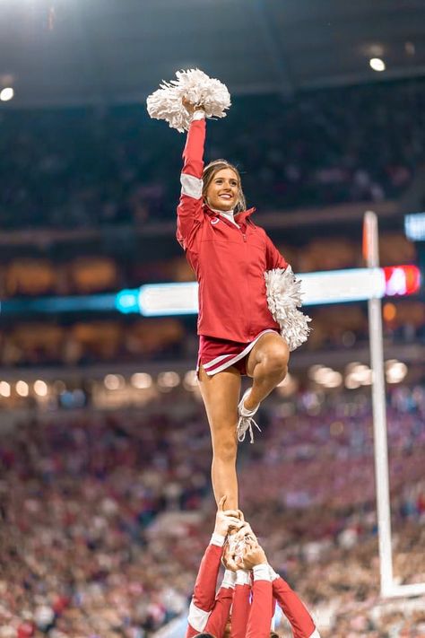 Bama Cheer, Alabama Cheerleaders, Alabama Cheer, Cheer Aesthetic, Delta Dawn, Alabama College, Alabama State University, Sideline Cheer, Varsity Cheer