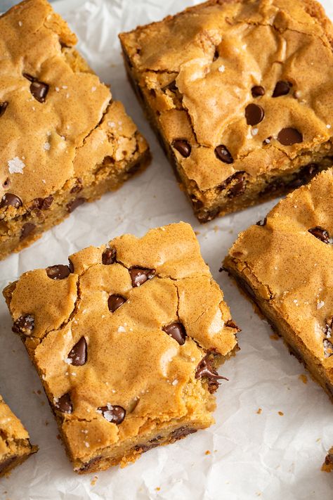 Chocolate Chip Blondies Recipe | My Baking Addiction Chocolate Chip Layered Dessert, Semisweet Chocolate Chip Recipes, Chocolate Chip Blondie Bars, Blondies Recipe Chocolate Chip, Chocolate Chip Blondies Recipe, Chocolate Blondies Recipe, Blondie Recipes, Desserts With Chocolate Chips, Chocolate Blondies