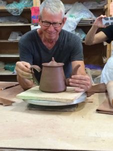 We began the day again at Starbucks! Mark started to make a handle and spout for Susan’s teapot. First he made a template for the handle – a cone shape from which he cut out the handle… Ceramic Tutorials, Teapot Spout, Pottery Tea Pots, Artist Portraits, Clay Artists, Coffee Dripper, At Starbucks, Pottery Teapots, Clay Inspiration