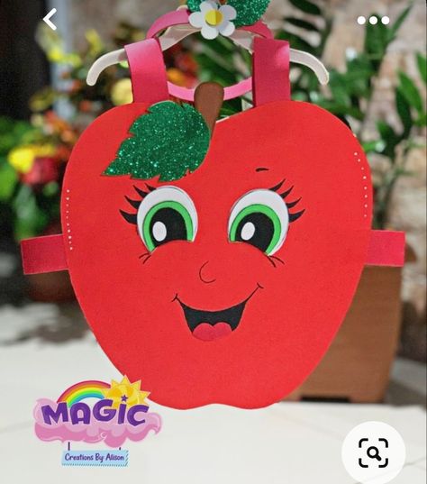 Fruit Costumes For Kids, Family Themed Halloween Costumes, Apple Costume, Fruit Costumes, Themed Halloween Costumes, Diy Preschool, Diy Costumes Kids, Preschool Arts And Crafts, Kindergarten Crafts