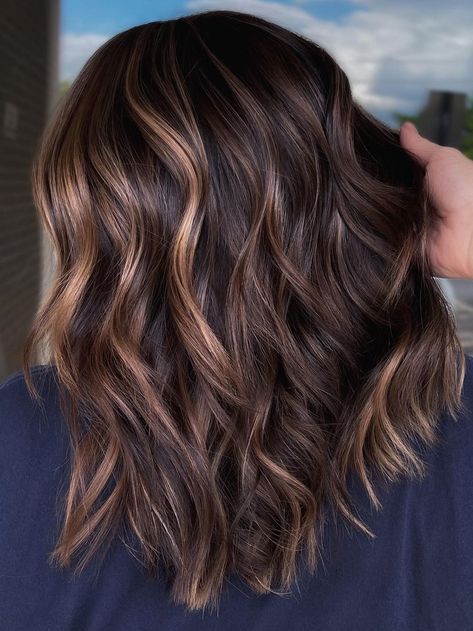 50 Astonishing Chocolate Brown Hair Ideas for 2023 - Hair Adviser Dark Chocolate Hair, Dark Chocolate Brown Hair, Natural Brown Hair, Brown Hair Color Ideas, Long Brunette Hair, Hair Color Chocolate, Chocolate Brown Hair Color, Honey Brown Hair, Brunette Hair With Highlights