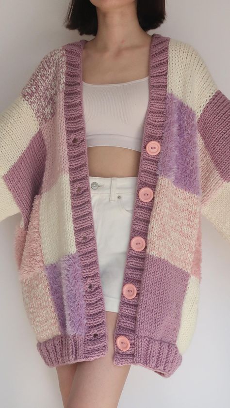 Trendy Pink Patchwork Cardigan, Mode Hijabi, Patchwork Cardigan, Mode Crochet, Modieuze Outfits, Cardigan Pattern, Womens Cardigan, Really Cute Outfits, Free Crochet Patterns