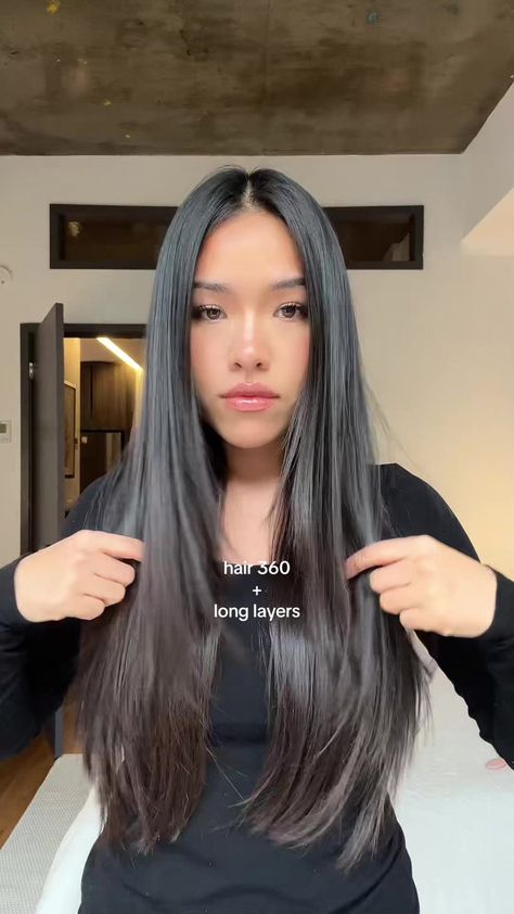 Light Layered Long Hair, Haircut Style For Straight Hair, Simple Long Layered Haircut, Light Layers Straight Hair, Layered Haircut On Straight Hair, Long Hair Hair Cuts Ideas, Long Face Framing Layers Long Hair Straight, Long Layer Straight Haircut, Long Straight Black Hair With Layers