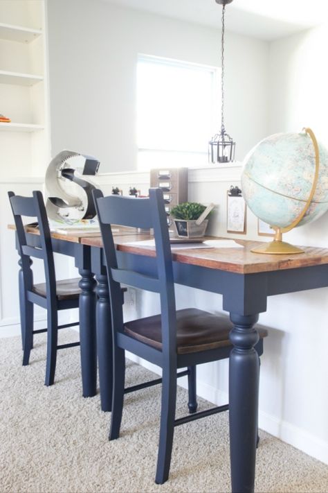 Repurposed Kitchen Table Desks Fusion Midnight Blue (7 of 13) Farmhouse Thrift Store Makeovers, Repurposed Kitchen, Diy Kitchen Table, Farmhouse Desk, Kitchen Table Makeover, Wall Mounted Desk, Cottage Market, Table Makeover, Chic Farmhouse