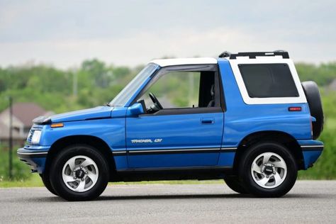 Low-Mile 1993 Geo Tracker Convertible Up For Grabs Chevy Tracker 4x4, Suzuki Vitara Cabrio, Suzuki Jeep, Kokomo Indiana, Geo Tracker, Geo News, Suzuki Vitara, Pimped Out Cars, Corvette Z06