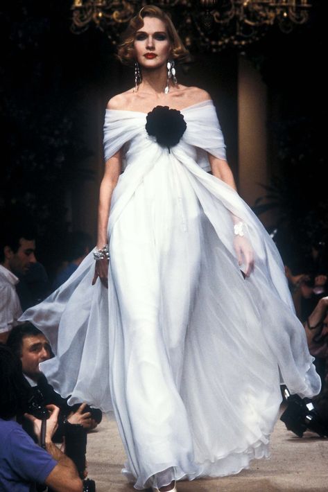 Fashion Classic: Yves Saint LAURENT Haute Couture Spring/Summer 1984 | Lipstick Alley 90s Runway Fashion Dresses, Vintage Runway Fashion, Yves Saint Laurent Haute Couture, Saint Laurent Haute Couture, Yves Saint Laurent Fashion, 90’s Outfits, Yves Saint Laurent Couture, 90s Runway Fashion, Runway Fashion Couture