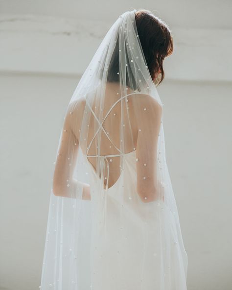 The perfect finishing touch for your special day 🤍 #PearlVeil #WeddingVeil #BridalVeil Pearl Veils Bridal, Long Wedding Veil, Veil Long, Fingertip Veil, Pearl Veil, Wedding Veil Accessories, Headpiece Bridal, Cathedral Veil, Bridal Headpiece