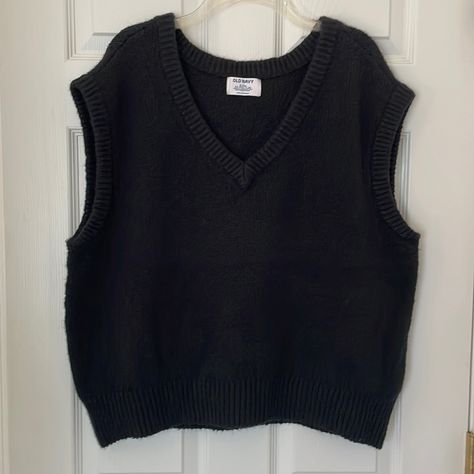 Old Navy Black V-Neck Layering Sweater Vest. V-Neck Sleeveless Vest. 56% Cotton 36% Polyester 7% Nylon 1% Spandex. Machine Wash Cold Gentle. Never Worn, Like New Condition. Vest Layering Outfits, Black Sweater Vest Outfit, Dark Academia Vest, Slytherin Costume, Black Sweater Vest, Dark Sweater, Layering Sweater, Sweater Vest Outfit, Vest Layering