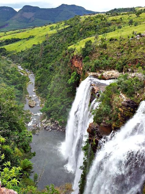 Lisbon Falls (Mpumalanga) Lisbon Falls, Clifton Beach, Inspiring Places, Suid Afrika, Falling Water, Travel Wishlist, Out Of Africa, Beautiful Sites, Travel South