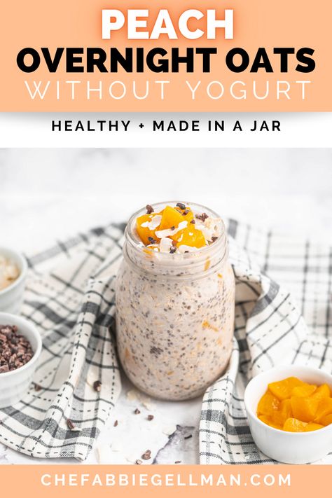 Greek Yogurt Overnight Oats Healthy, Peach Overnight Oats Healthy, Overnight Oats With Almond Milk, Peach Cobbler Overnight Oats, Peach Oats, Overnight Oats Without Yogurt, Mason Jar Breakfast Recipes, Oatmeal Overnight, Peach Overnight Oats