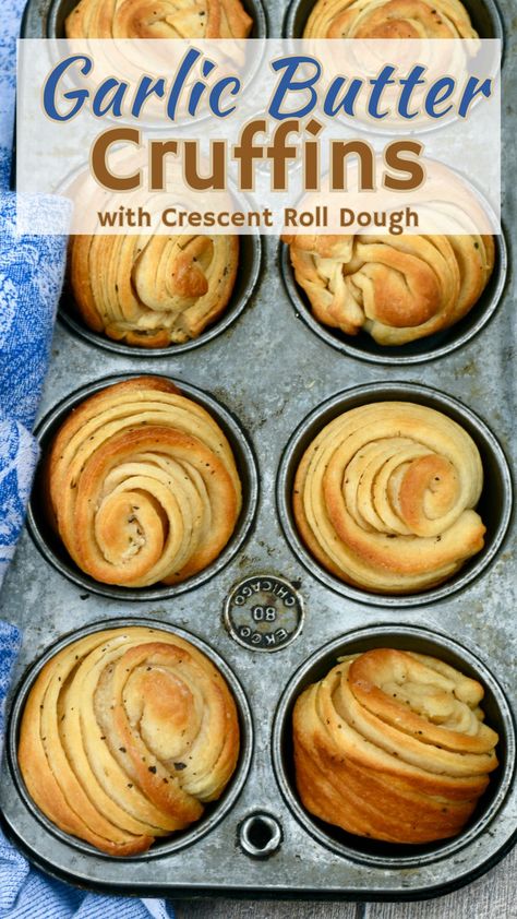 Garlic Croissant Rolls, Cruffin Recipe With Crescent Rolls, Croissant Muffin Recipe, Savory Cruffins, Cruffins Recipe, Savory Croissant, Crescent Roll Dough Recipes, Pretzel Croissant Recipe, Savory Baked Goods