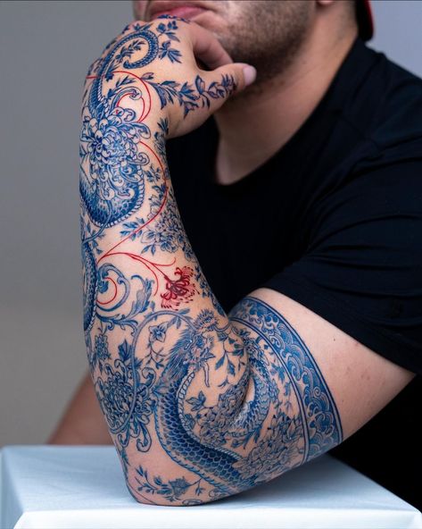 Blue Line Tattoo, Tattoo Japonais, Blue Ink Tattoos, Lines Tattoo, Tato Naga, Body Tattoo Design, Wicked Tattoos, Men Tattoo, Blue Tattoo