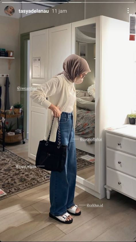 Hijab Outfit Ideas Casual, Ootd Kulot Jeans, Ootd Hijab Casual Jeans, Ootd Hijab Jeans, Ootd Korean Style Hijab, Jeans Outfit Hijab, Hijabi Casual Outfits, Ootd Kulot, Ootd Ngampus