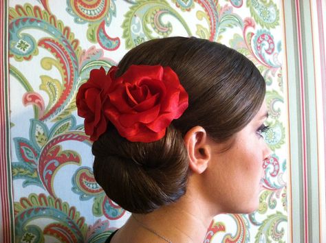 Sleek side bun. Sleek Side Bun, Spanish Hairstyles, Mexican Hairstyles, Side Bun Hairstyles, Side Bun, Chignon Hair, Dance Hairstyles, Bun Hairstyle, Wedding Hair And Makeup