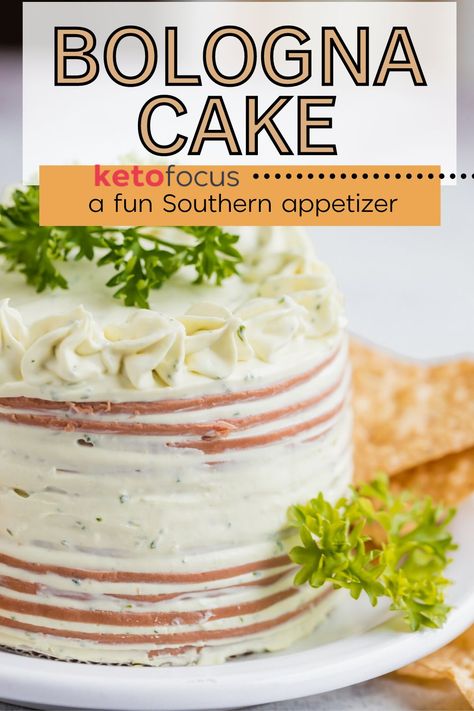 A small cake made out of sliced bologna and cream cheese frosting topped with parsley. Bologna Cake Recipe, Bologna Cake, Keto Focus, Southern Appetizers, Savory Cake, Savoury Slice, Keto Carnivore, Keto Holiday Recipes, Keto Beef