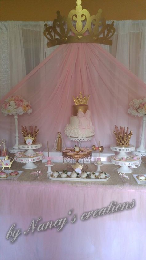 Boda Vintage Ideas, Fairytale Baby Shower, Baby Shower Princess Theme, Princess Theme Birthday, Princess Decorations, Baby Shower Cake Pops, Princess Baby