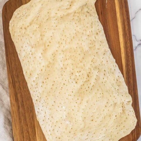 Homemade Flatbread Pizza Dough - Valentina's Corner Homemade Flatbread Pizza Dough, Flatbread Dough Recipe, Flatbread Pizza Dough, Homemade Flatbread Pizza, Flatbread Pizza Crust, Garlic Flatbread, Flatbread Dough, Crispy Flatbread, Flatbread Pizza Recipes