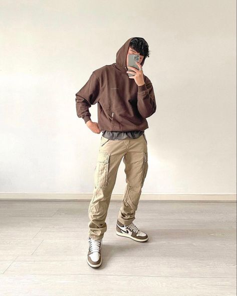 Brown Hoodie Outfit, Aesthetic Drip, Cargo Pants Outfit Men, Eid Clothes, Brown Streetwear, Hoodie Outfit Men, Brown Outfits, Neutral Outfits, Pants Outfit Men