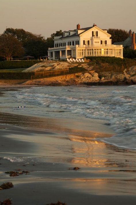 What's in a Name? Newport's Private Residences - Private Newport Nantucket Mansion, Rhode Island Mansions, Hamptons Beach, Beach Mansion, Nantucket Home, Glam Pad, Nantucket Island, Dream Beach Houses, House By The Sea