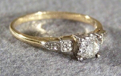 1940s Engagement Ring, Antique Inspired Engagement Rings, Rings Beautiful, Engagement Ring Gold, Yellow Gold Diamond Engagement Ring, Brown Diamonds, The Bling Ring, Vintage Style Engagement Rings, Gold Diamond Engagement Ring