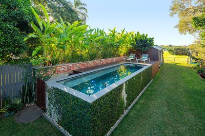 18 Pretty Above-Ground Pool Landscaping Ideas to Try Swimming Pools Backyard Landscape, Inground Pool Landscaping, Best Above Ground Pool, Pool Landscape Design, Above Ground Pool Landscaping, Small Pool Design, Pool Picture, Tropical Pool, Ground Pools