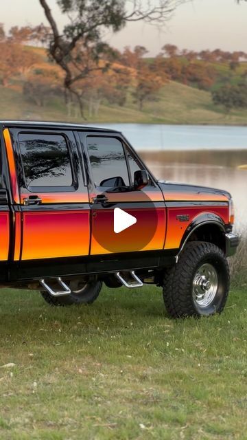 HD_HOOLIGANS on Instagram: "Had a vision for this truck and @wrapstyle_sydney completely knocked it out of the park 🤯
Paying tribute to the 1979 “free-wheelin”bronco.
every inch of this design has been so well thought out I can’t recommend the team enough 

#ford #obs #f350 #f250 #longwheelbase #powerstroke #diesel #dieseltrucks #jelibuiltperformance #jelituned #dieseltrucking #righthanddrive #freewheelin #chromatic" Ford Work Trucks, Ford Obs, Drift Truck, 1979 Ford Bronco, 1979 Ford Truck, Dodge Diesel Trucks, Diesel Trucks Ford, Country Trucks, Dodge Diesel