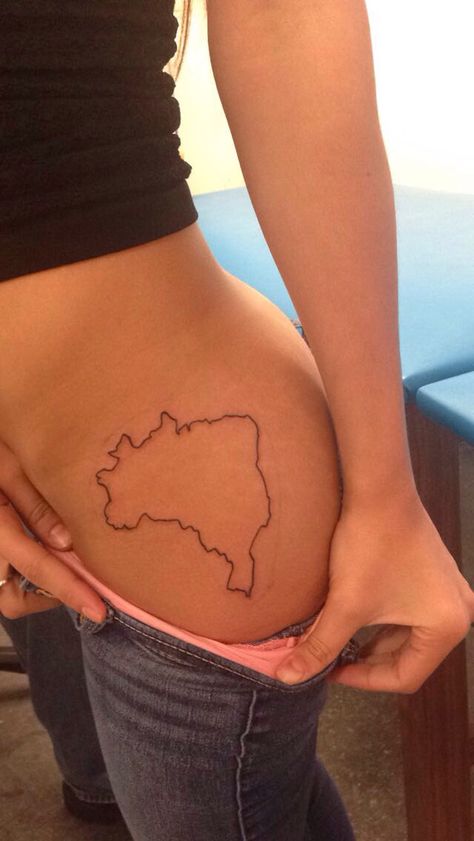 Brazil country outline tattoo❤️ Country Outline Tattoo, Brazil Inspired Tattoo, Brazilian Flag Tattoo, Brazil Flag Tattoo, Brazilian Tattoos, Colombian Tattoo Ideas, Colombia Tattoo Ideas, Brazil Tattoo Ideas, Brazilian Tattoo Ideas