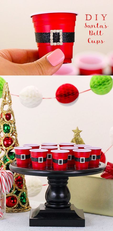 Clever party idea "mini santa cups" Fun Christmas Party Ideas, Santa Cups, Diy Christmas Party, Adult Christmas Party, Christmas Party Ideas, Christmas Sweater Party, Christmas Tablescape, Ugly Christmas Sweater Party, Christmas Party Games