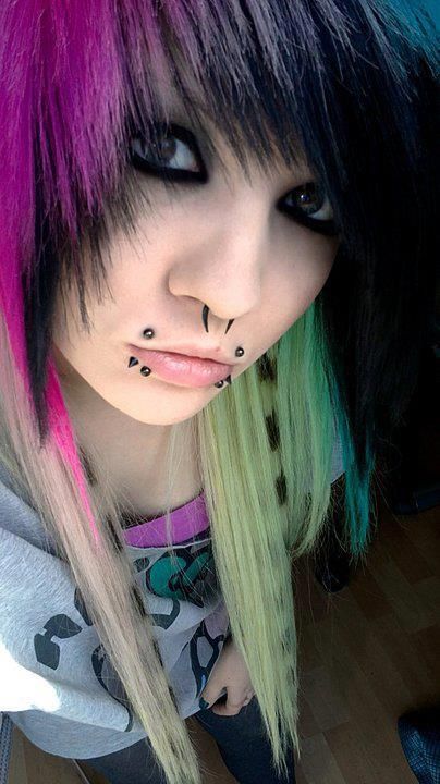 Nice but a little over kill on the mouth piercings (just my opinion) Scene Girl Haircuts, Emo Piercings, Scene Girl Fashion, Emo Scene Aesthetic, Girls Haircuts, Red Scene Hair, Emo Scene Girls, Emo Scene Hair, Scene Girl