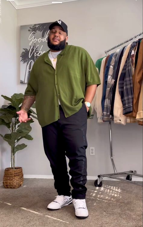 Big Body Style Men, Bigger Man Fashion Outfits, Big And Talk Mens Fashion, Mens Clothing Styles Bigger Guys, Men’s Business Casual Plus Size, Big Dude Outfits, Outfits For Large Men, Big Boy Outfits Black Men, Big Dude Fashion