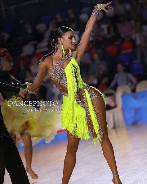 Latina Dress, Dancesport Costume, Salsa Costume, Samba Dress, Ballroom Dancing Dresses Latin, Showgirl Costume, Latin Costume, Dancesport Dresses, Dance Competition Dress